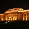 Das Museum bei Nacht