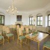 In der Friedrichsburg finden regelmäßig standesamtliche Trauungen statt.