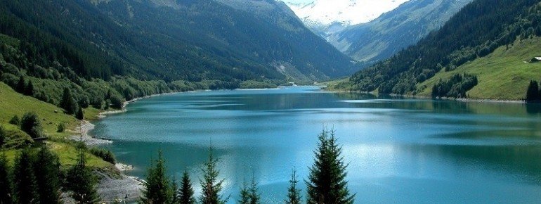 Badesee mit wohligen 21 Grad