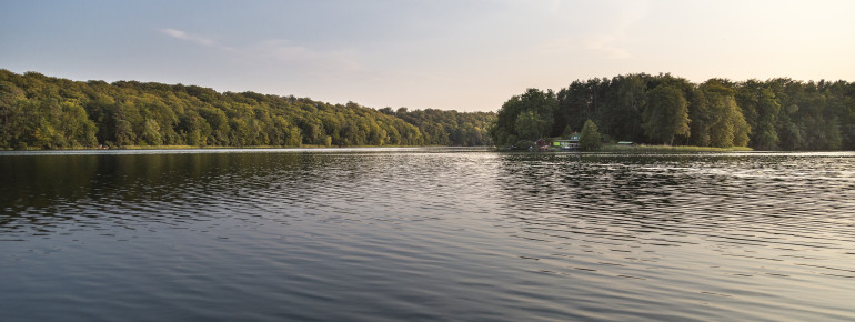 Mitten im See liegt die Insel Großer Werder.